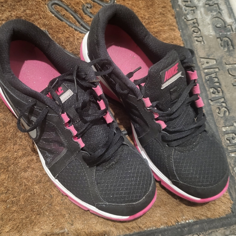 Nike Black and Pink Athletic Shoes